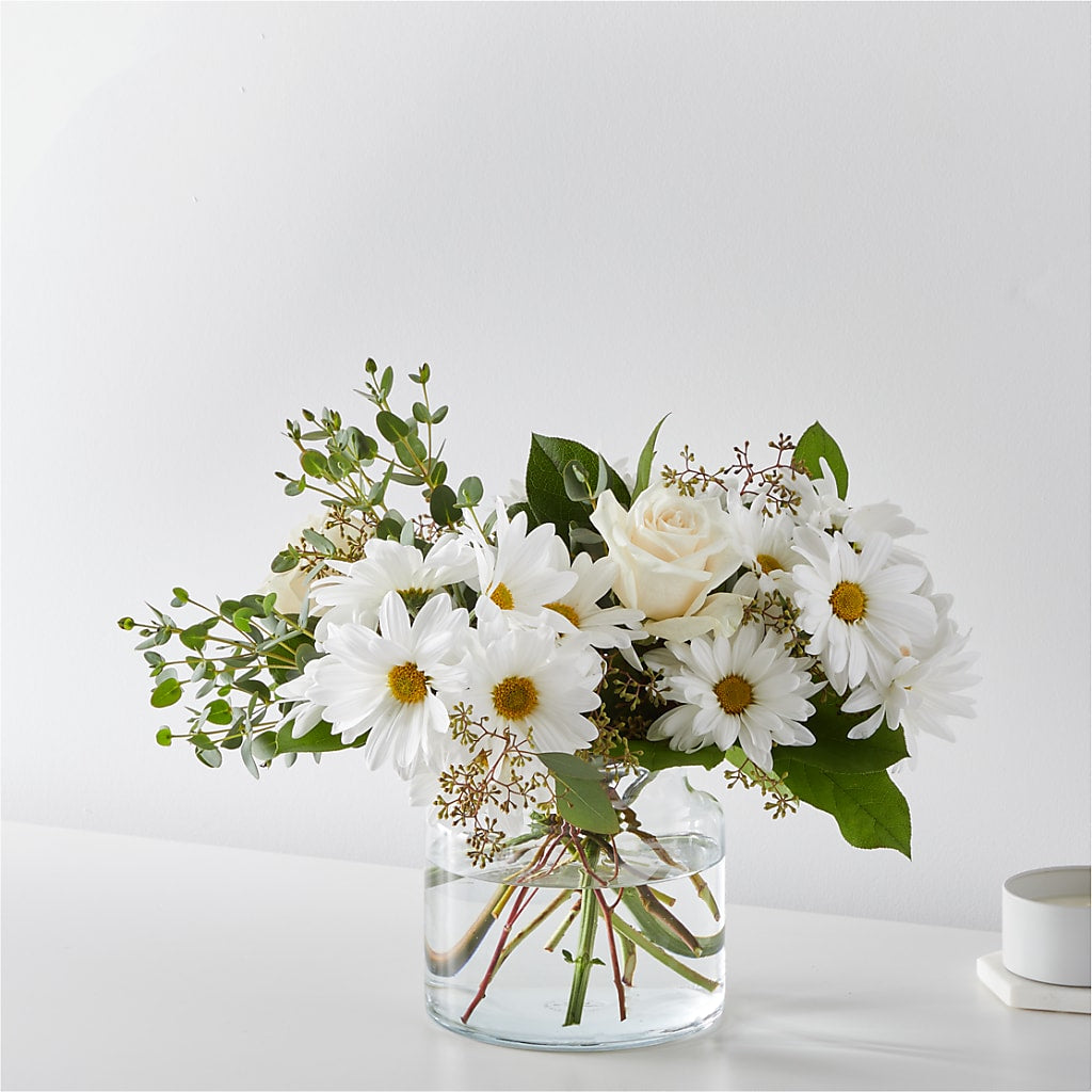 Fresh Linen Bouquet – Roots Of Love, Spotswood NJ
