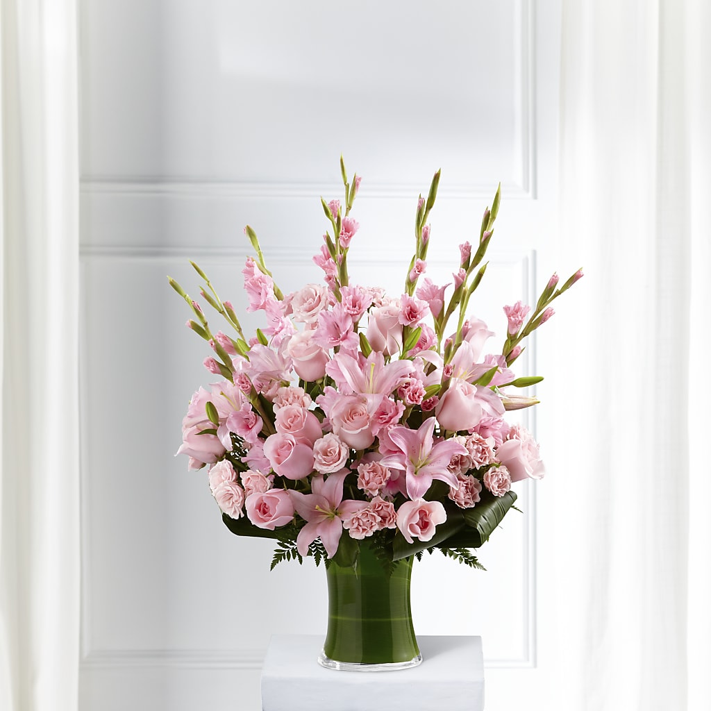 Lovely Tribute Bouquet – Roots Of Love, Spotswood NJ
