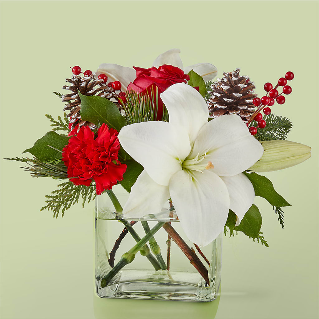 Glistening Icicles Bouquet – Roots Of Love, Spotswood NJ