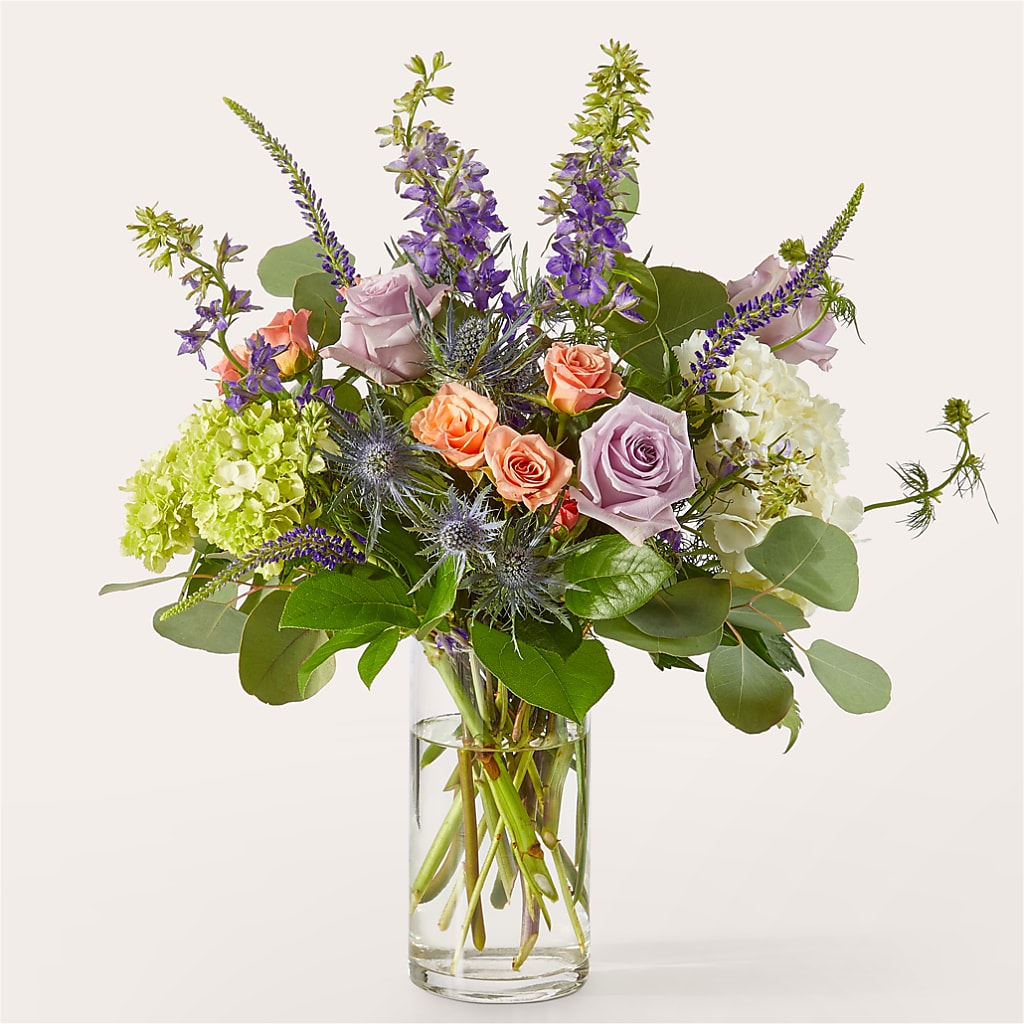 Appealing Aura Bouquet – Roots Of Love, Spotswood NJ
