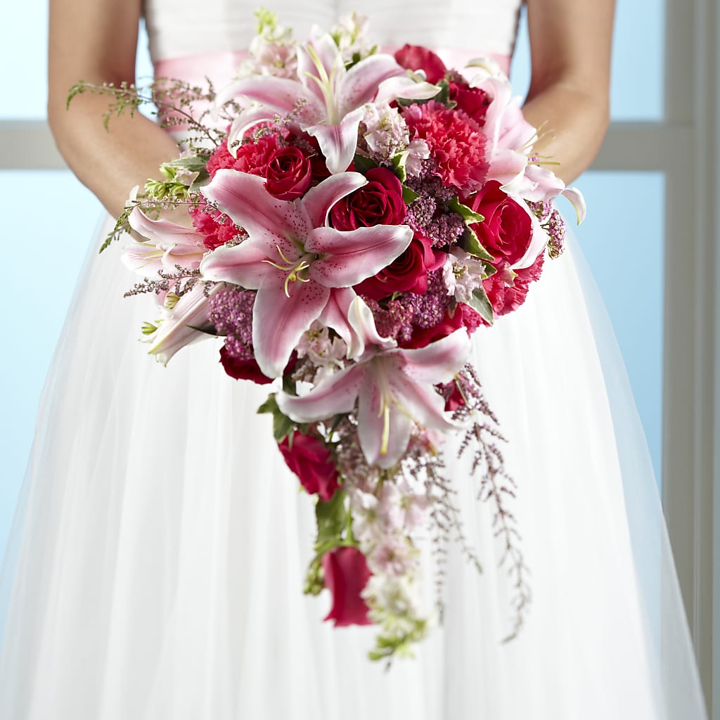 Lily & Rose Bouquet – Roots Of Love, Spotswood NJ