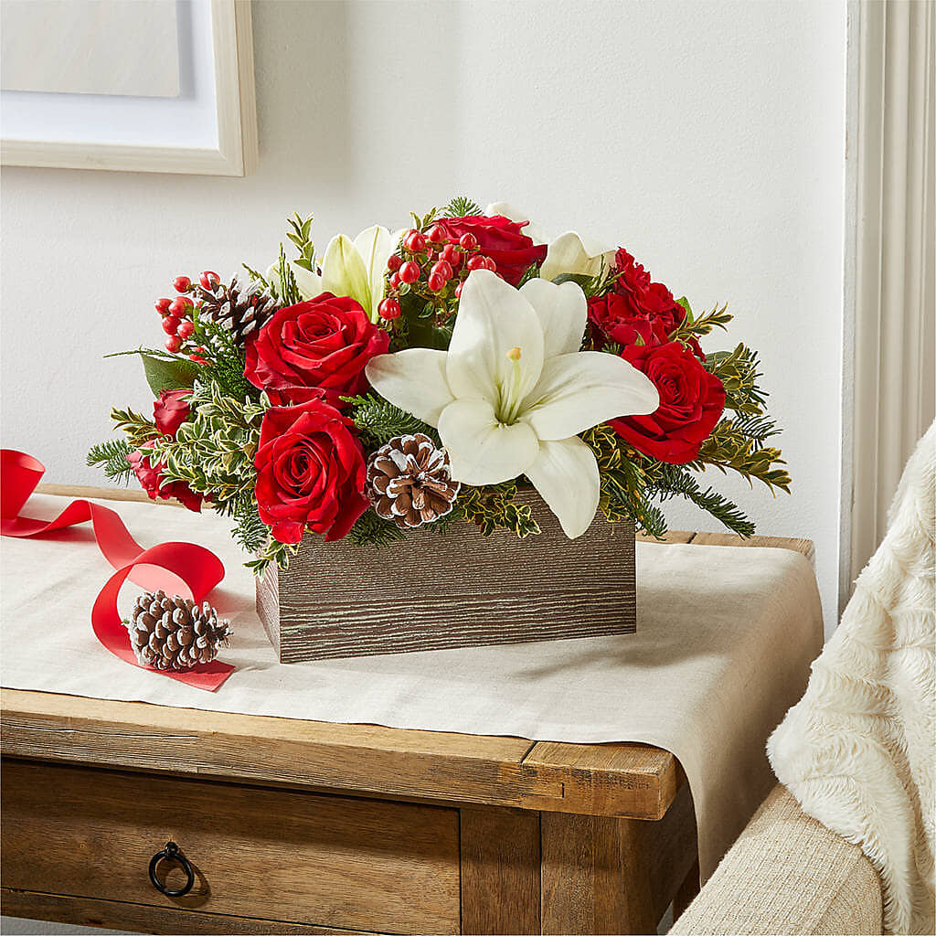 Snowy Wonderland Bouquet –  Roots Of Love, Spotswood NJ