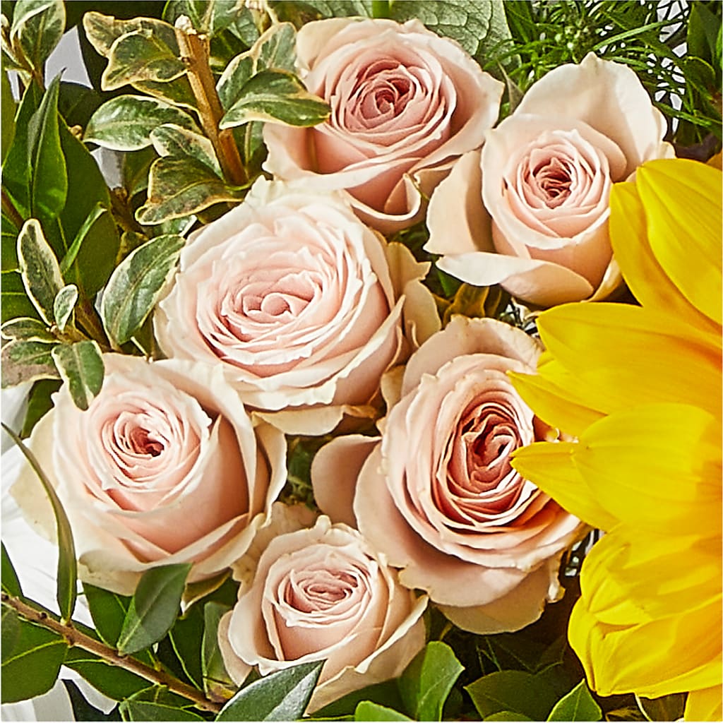 The Good Life Bouquet –  Roots Of Love, Spotswood NJ