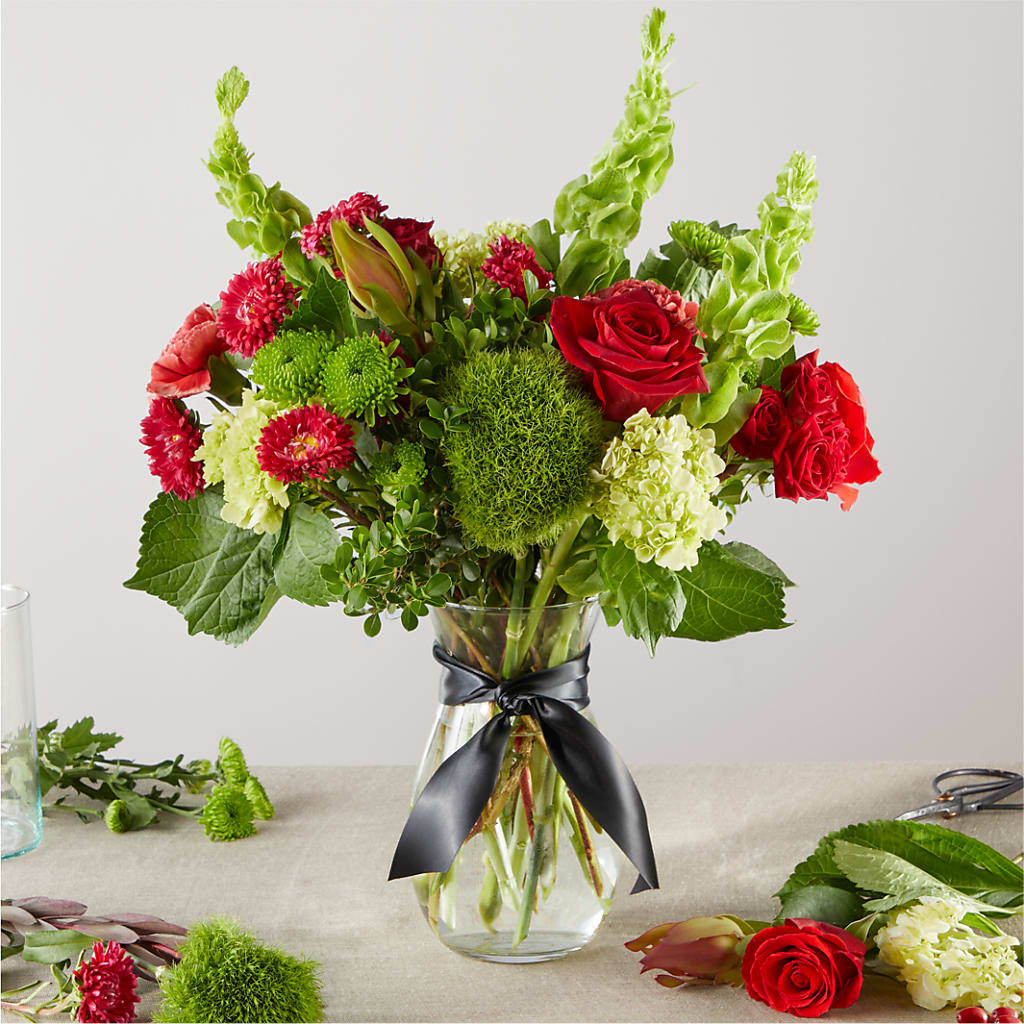 Heritage Kindle – A Florist Original –  Roots Of Love, Spotswood NJ