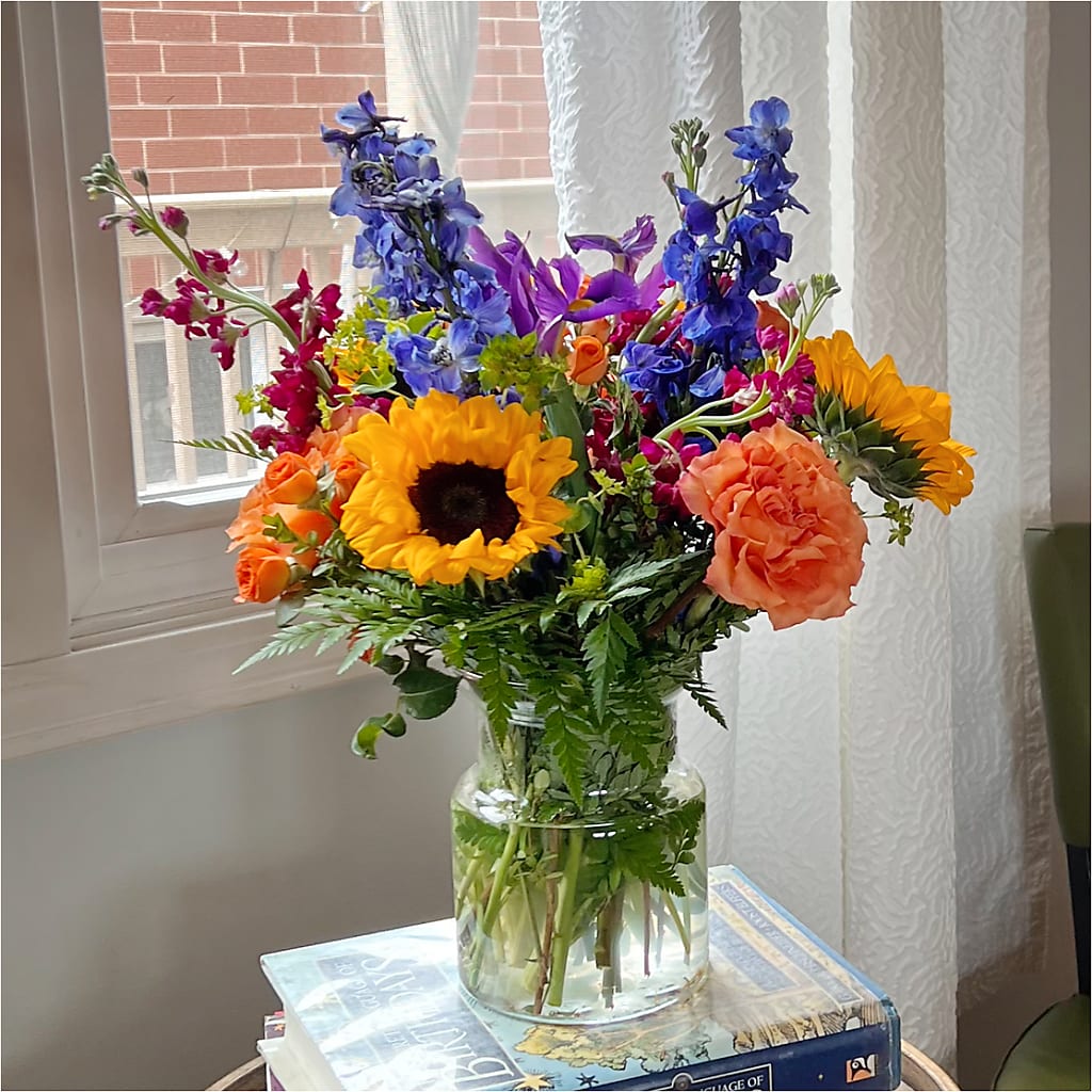 Rays of Life Bouquet –  Roots Of Love, Spotswood NJ