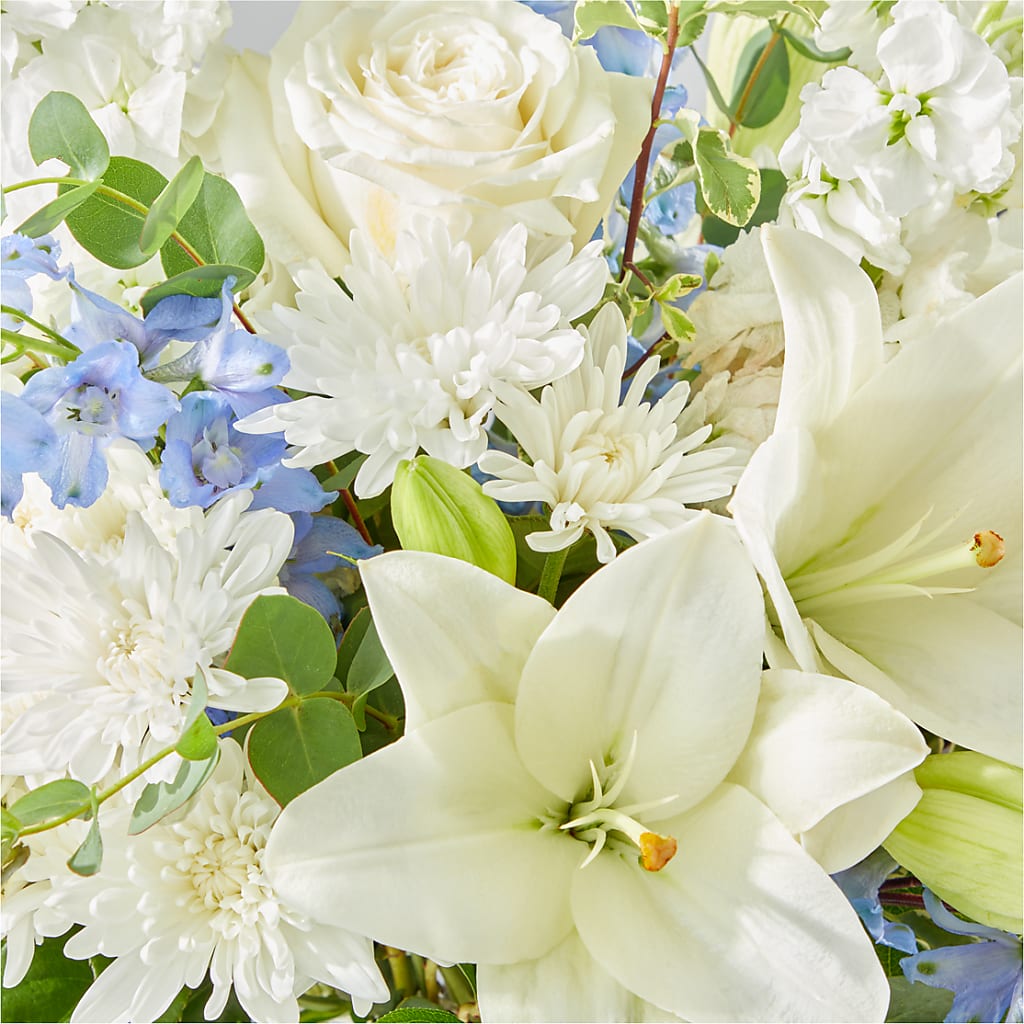 Peace of Mind Bouquet –  Roots Of Love, Spotswood NJ