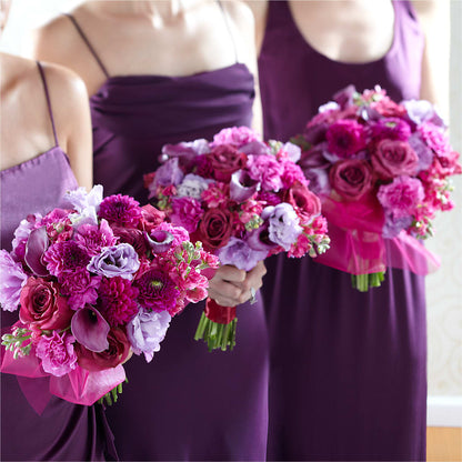 Bridesmaid's Garden Bouquet –  Roots Of Love, Spotswood NJ