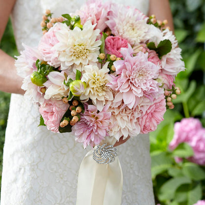 Heart's Promise Bouquet –  Roots Of Love, Spotswood NJ